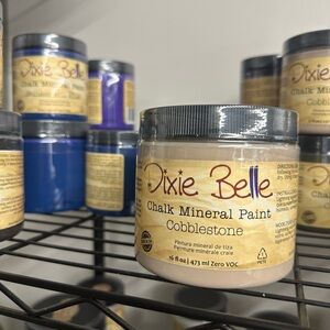 Dixie Belle Chalk Mineral Paint - Cobblestone